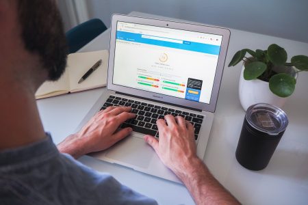 page-speed-insight-na-laptopie-scaled
